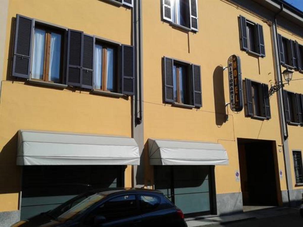 Albergo Leon D'Oro Castel San Giovanni  Exteriör bild